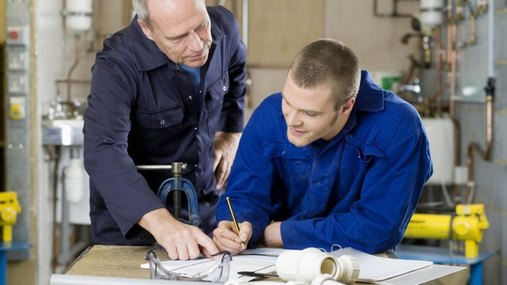 how-to-become-a-licensed-plumber-6-steps-hirerush-blog